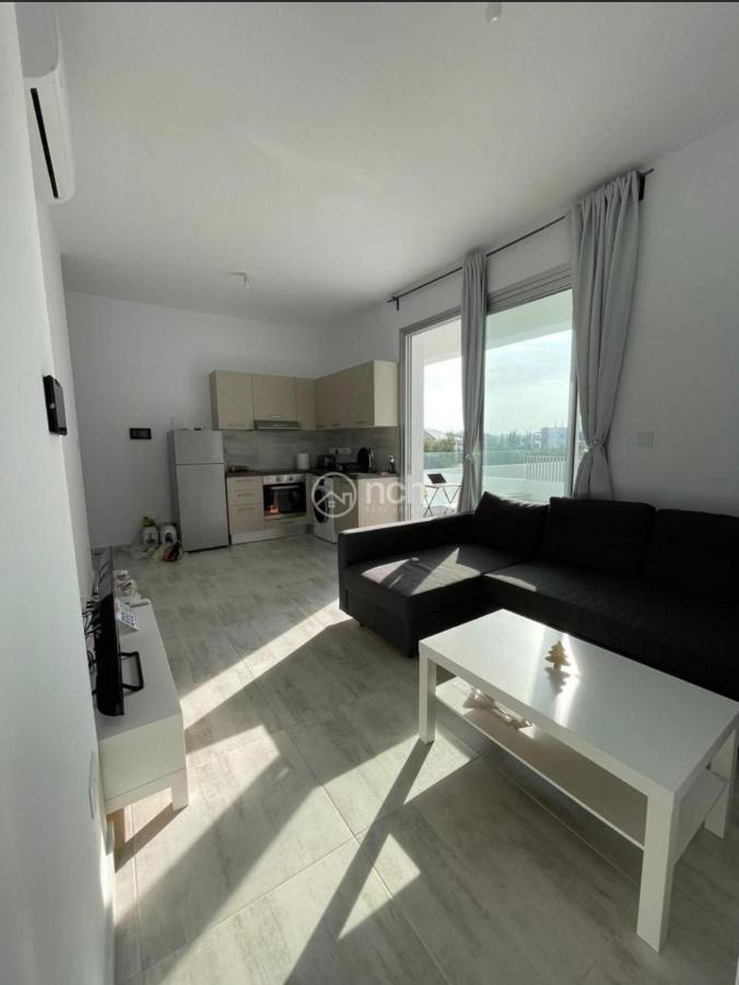 1 bedroom apartment in egkomi makedontissa near unic - B&B