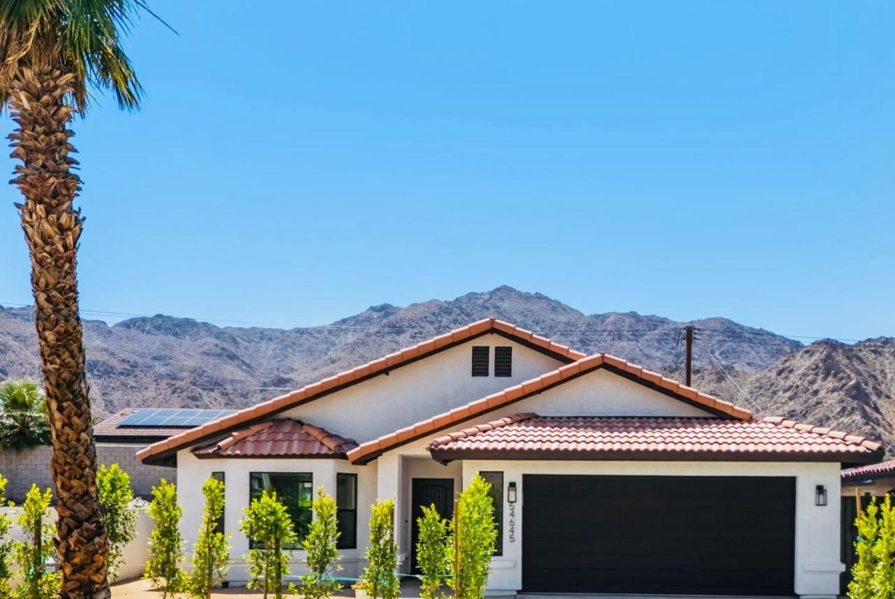 La Quinta Cove Retreat! Just miles away from Coachella & Stagecoach - Bed and Breakfast