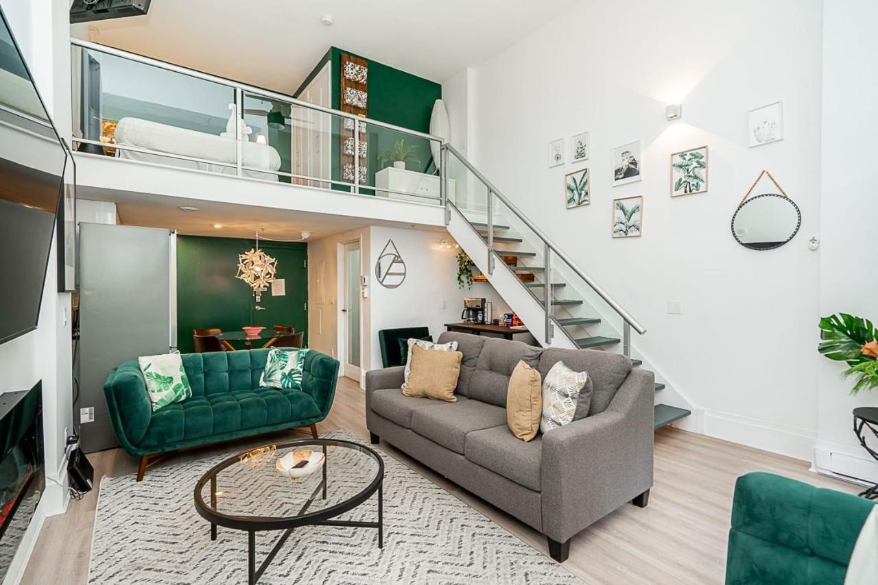 Trendy Loft in Downtown - B&B