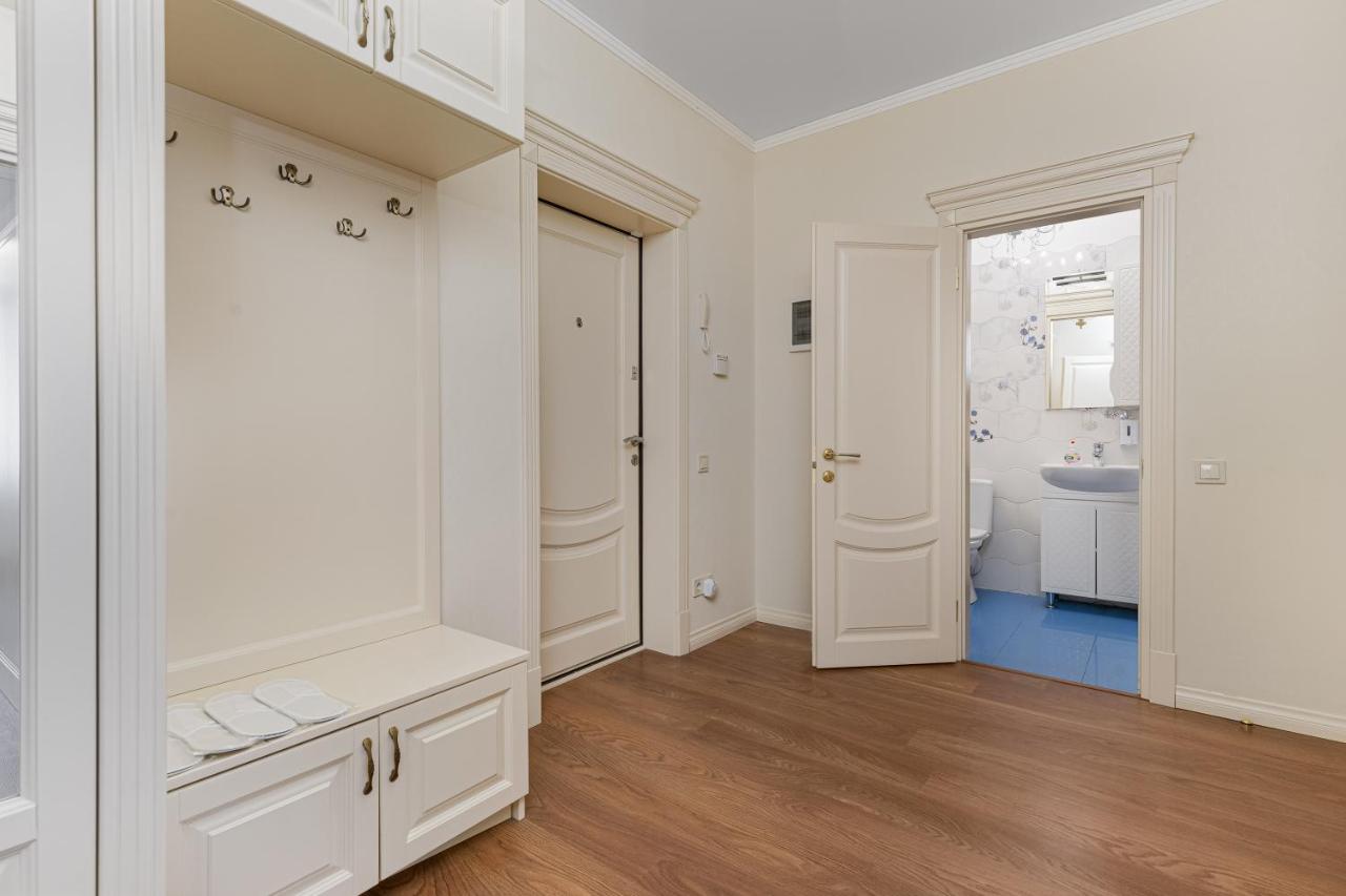 Deribasivska 10 Luxury Apartment - B&B Odessa