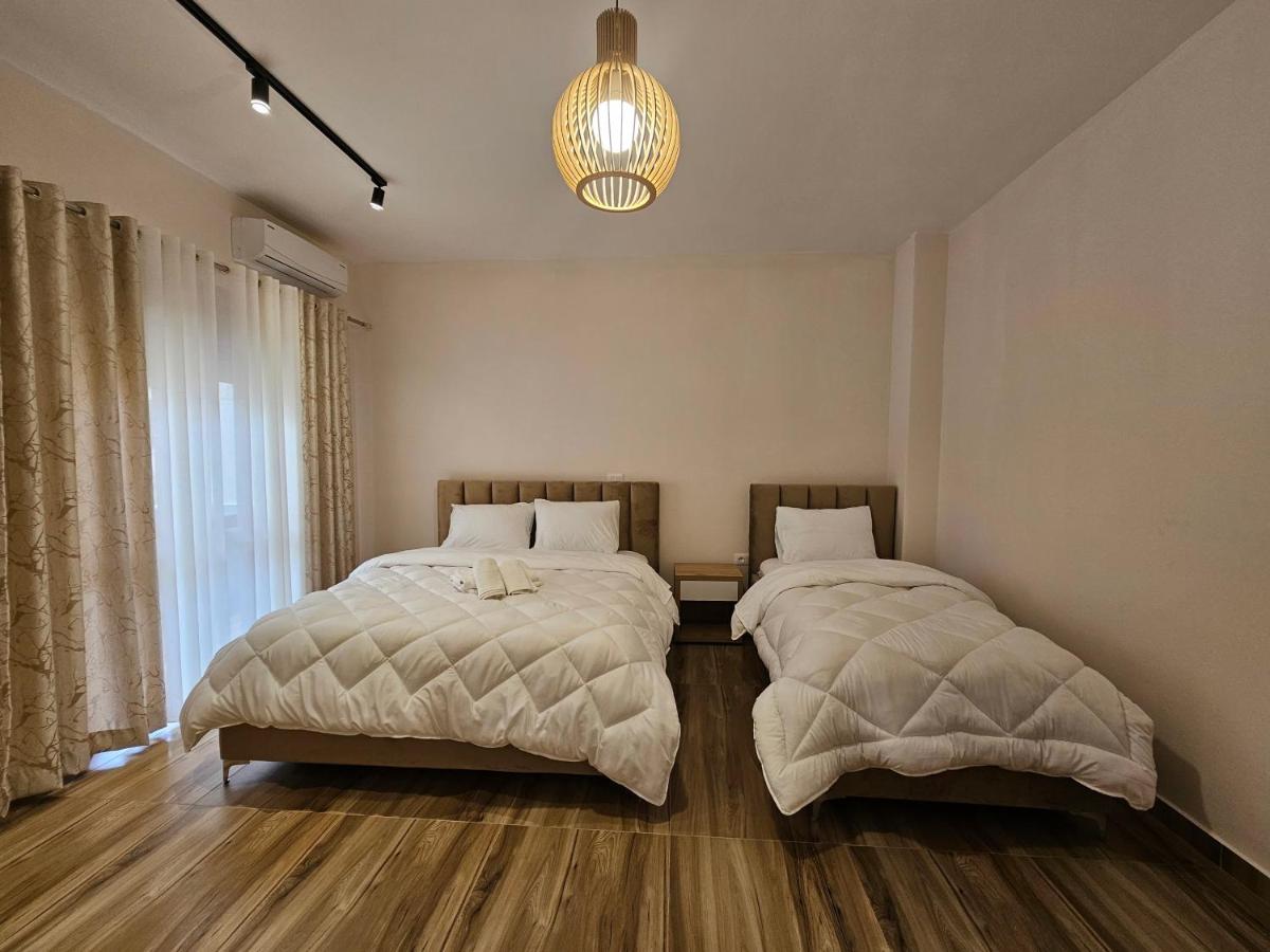 One-Bedroom Apartment with Balcony