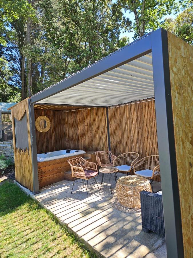 Villa familiale avec piscine jacuzzi terrasse - B&B