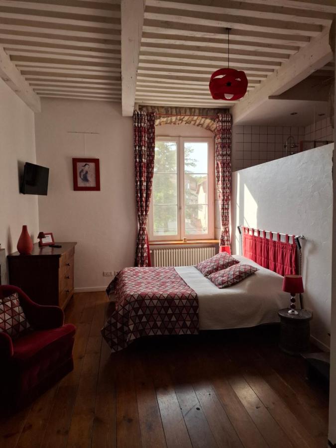 Camera Matrimoniale/Doppia con Letti Singoli