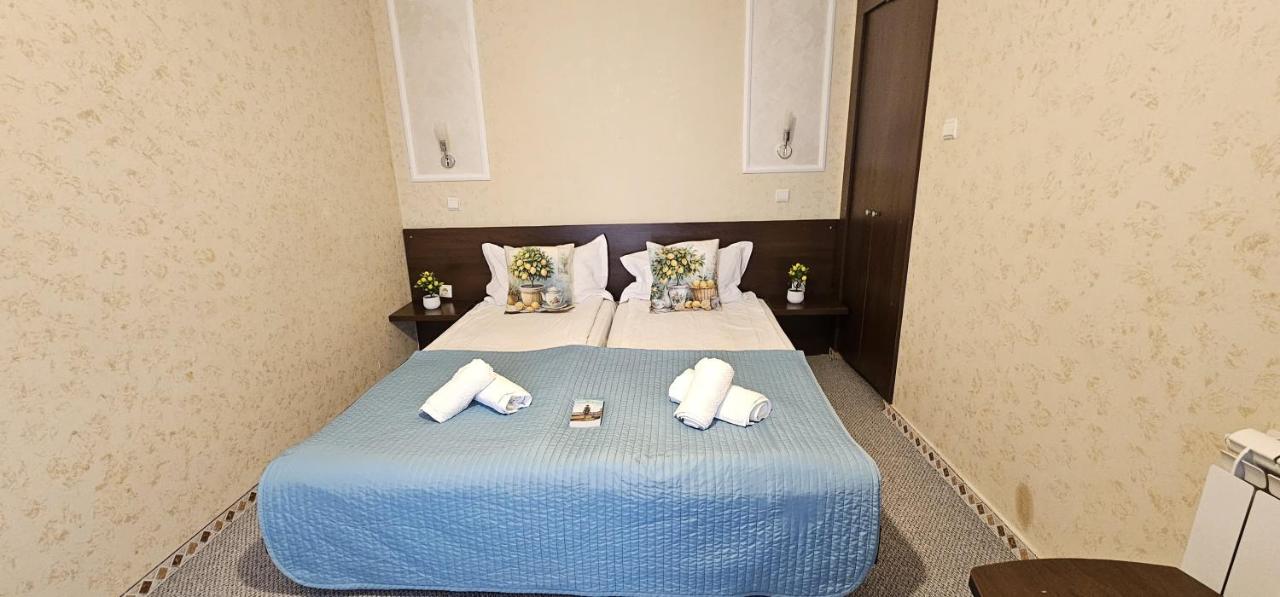 Camera Doppia con Letti Singoli