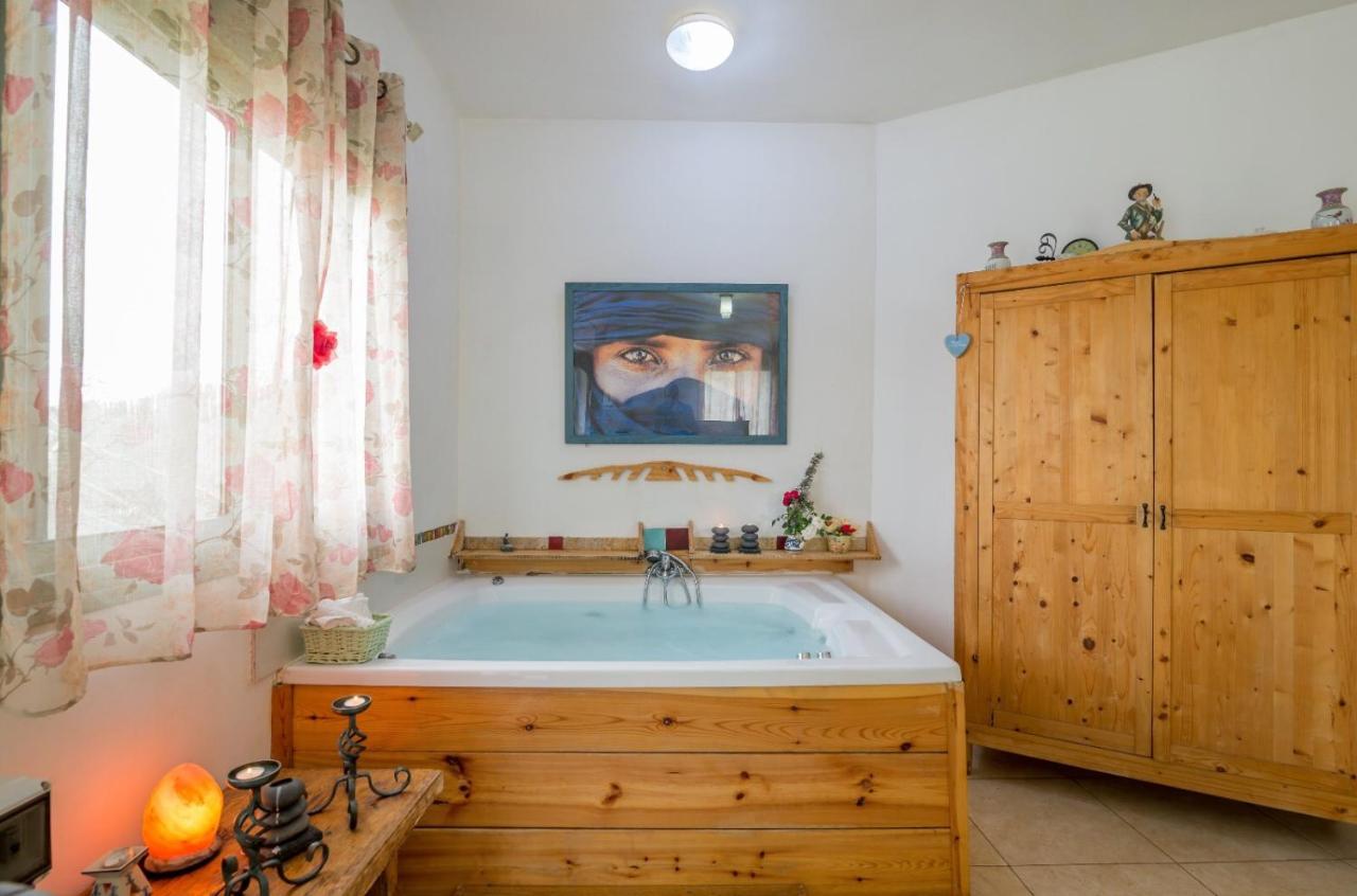 Suite avec Baignoire Spa