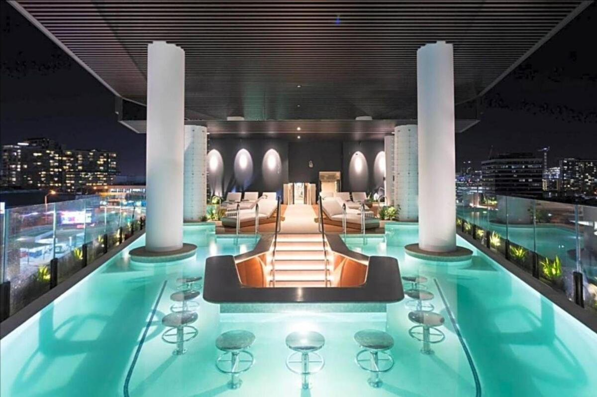FV PEPPERS Luxury City Apartment - Bed and Breakfast Brisbane