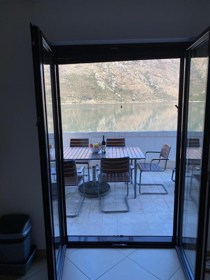 3bdr apartment in Kotor - Ferienwohnung