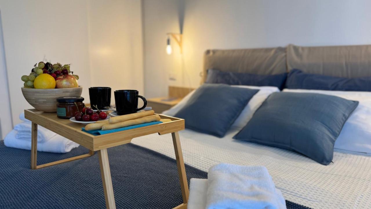 Accogliente Monolocale per 2 nel centro di Parma - Aurea Suite ! - Chambres d’hôtes Parme