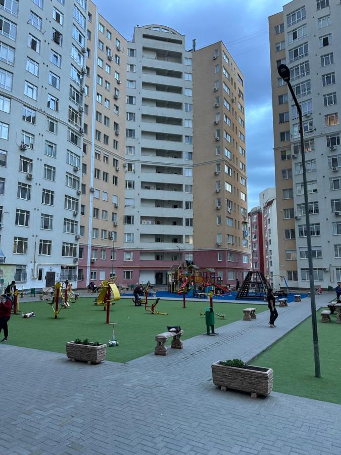 Apartment Chisinau Testimetianu - B&B