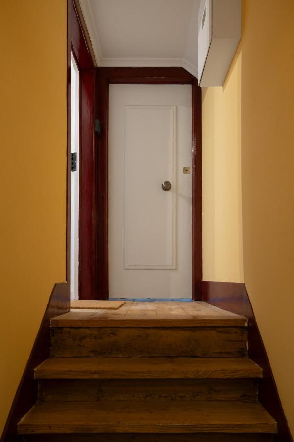 Historical Gem in Bairro Alto - B&B Lisbon