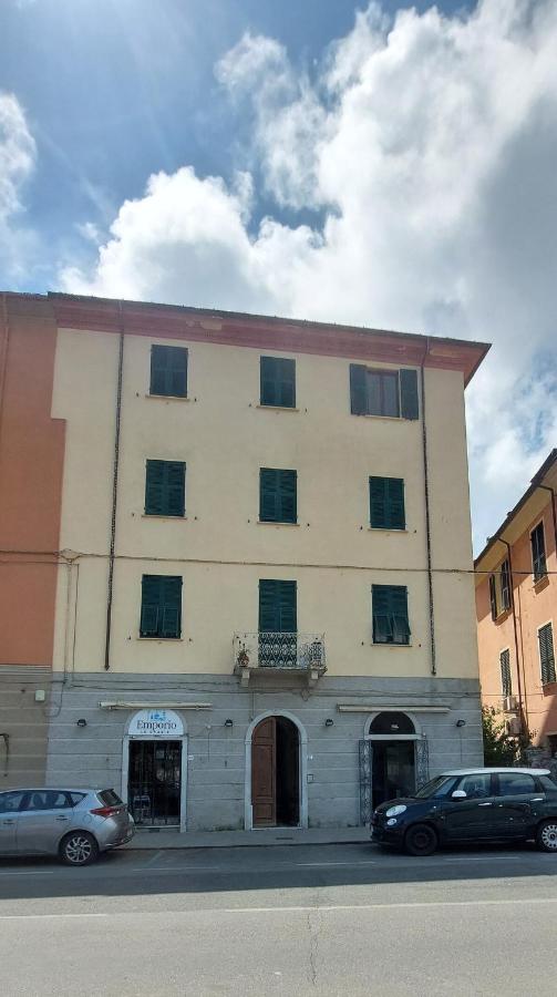 Le Grazie by The Sea, Beachfront with elevator - Ferienwohnung Le Grazie