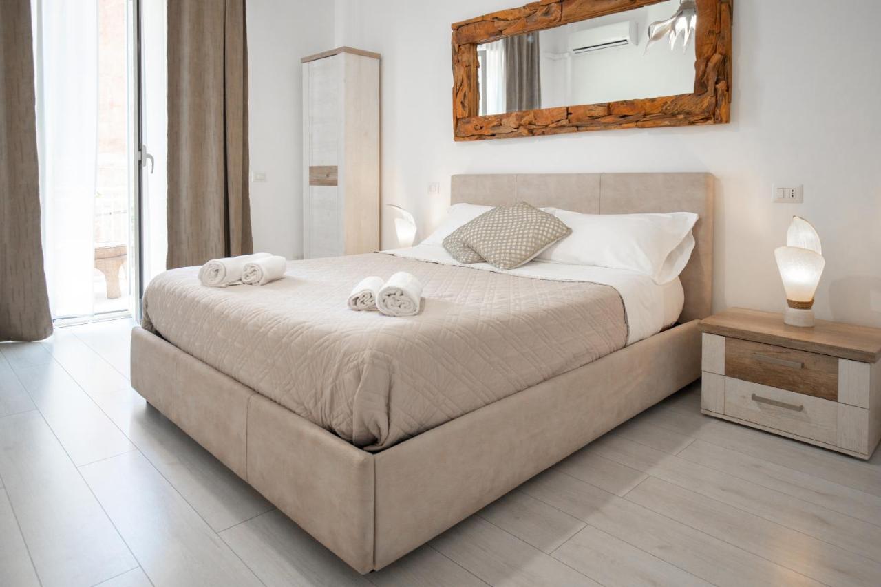 Double Room with Private External Bathroom