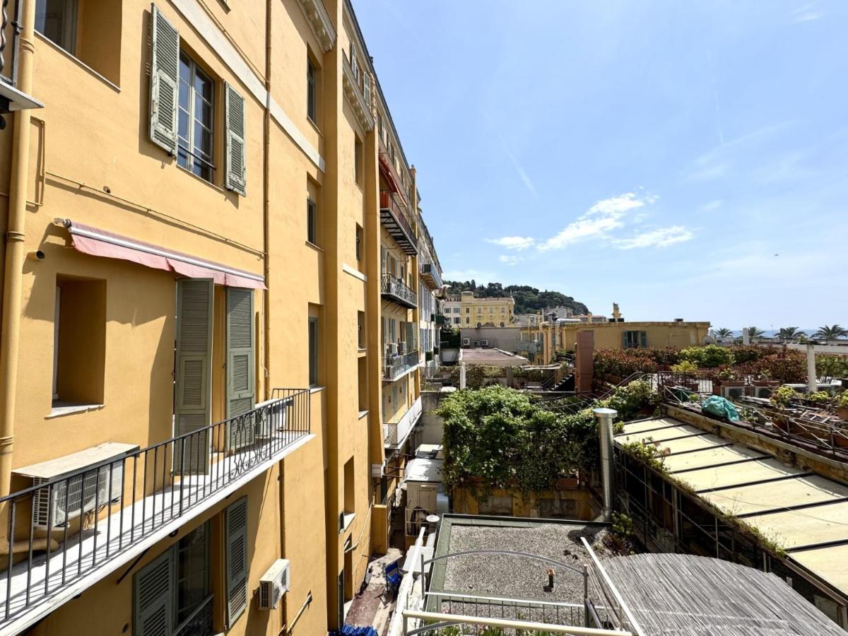 ApartHotel Riviera Nice Côte d'Azur - Old Town - Studio AC - Sea View - 50m Promenade des Anglais- LA MAISON LINDA - B&B