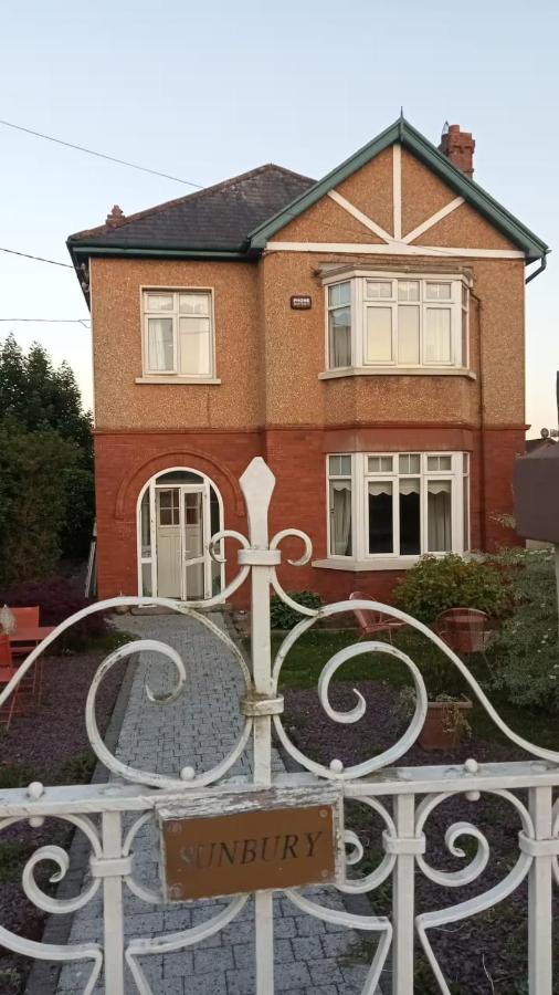 Sunbury Spacious 5 Bedroom House in limerick - Ferienwohnung Limerick