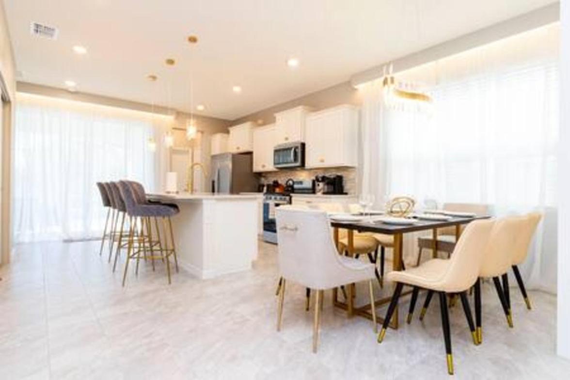5BR Themed Home with Pool Near Disney - Ferienwohnung Davenport