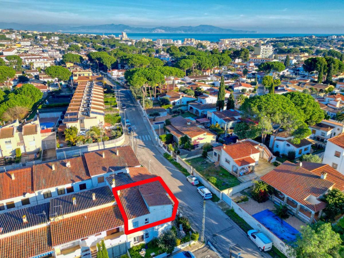 Moncoy - B&B l'Escala