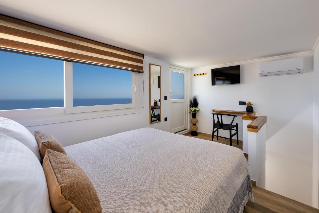 One-Bedroom Apartment with Balcony and Sea View