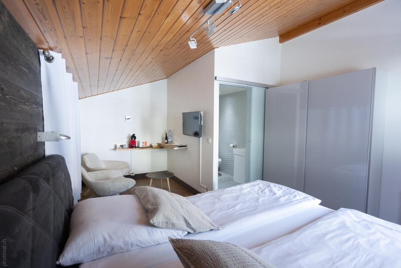 Habitación Doble con vistas a la montaña