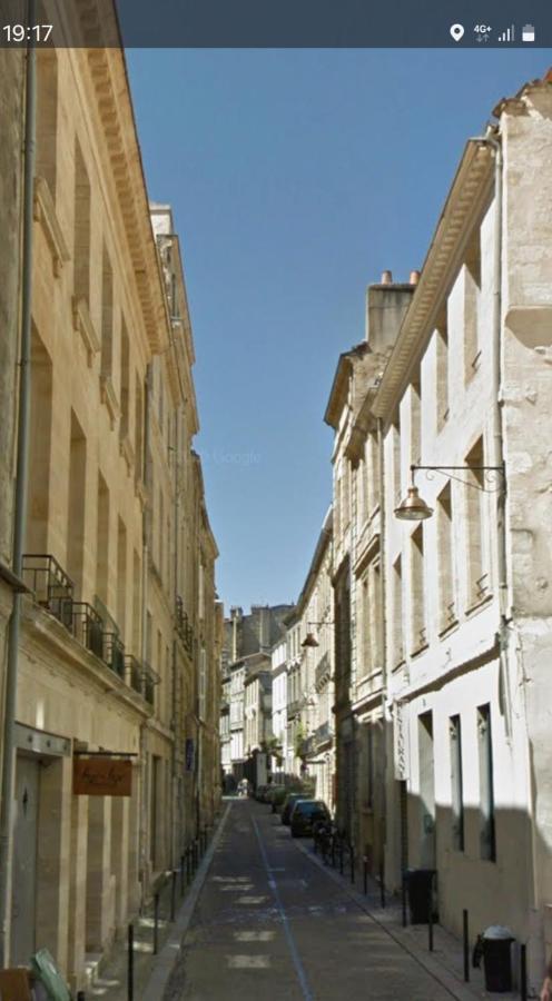 Burdigala Homes - Appart de la Devise - Bed and Breakfast Bordeaux