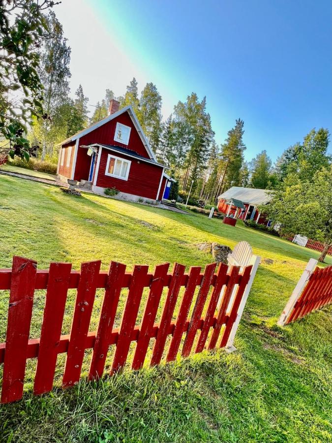 Familien- und hundefreundliches Schwedenhaus in Alleinlage - B&B