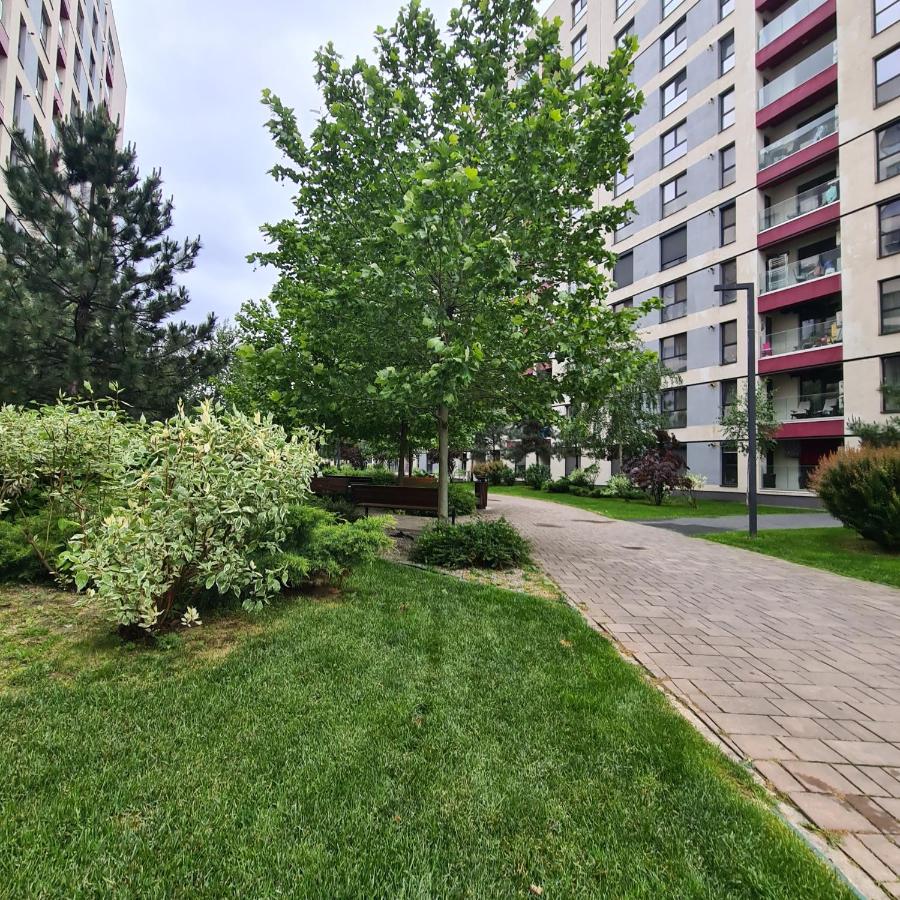 Lujerului 21 Residence Modern 2-Room Apartment - Free Parking & Self Check-In - B&B Bucarest