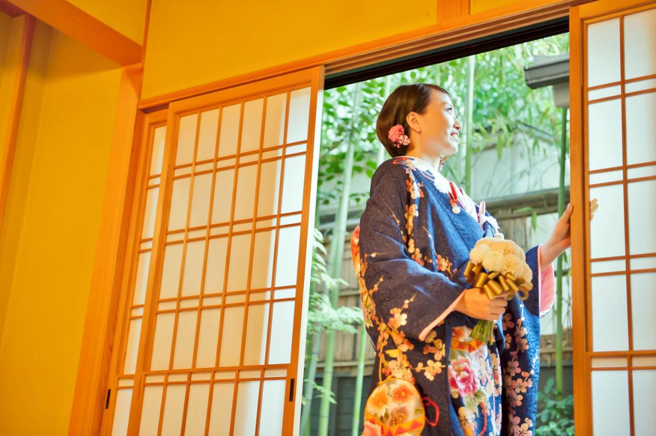 Superior Room with Tatami Area and Shared Bathroom