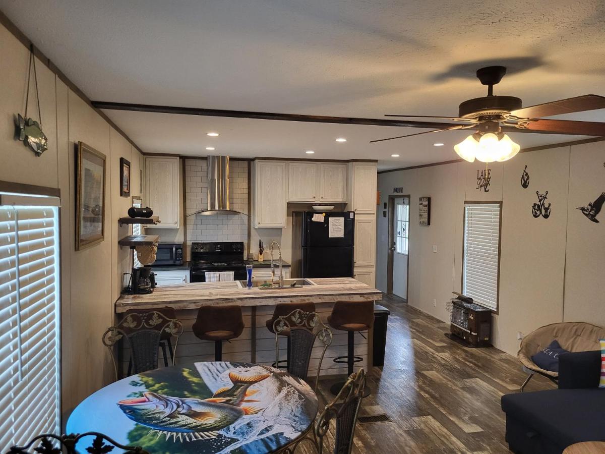 The Tackle Box - B&B Many