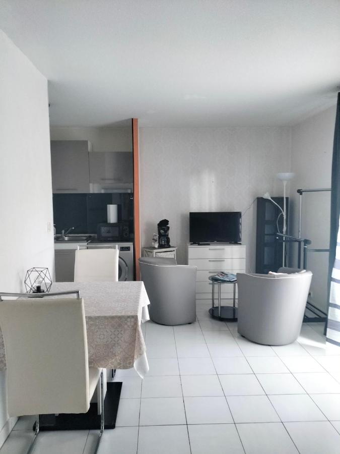 Studio proche gare Saint brieuc - B&B