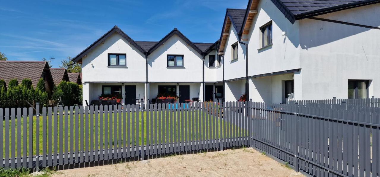 Domki Nadmorskie Tycjanowo - B&B