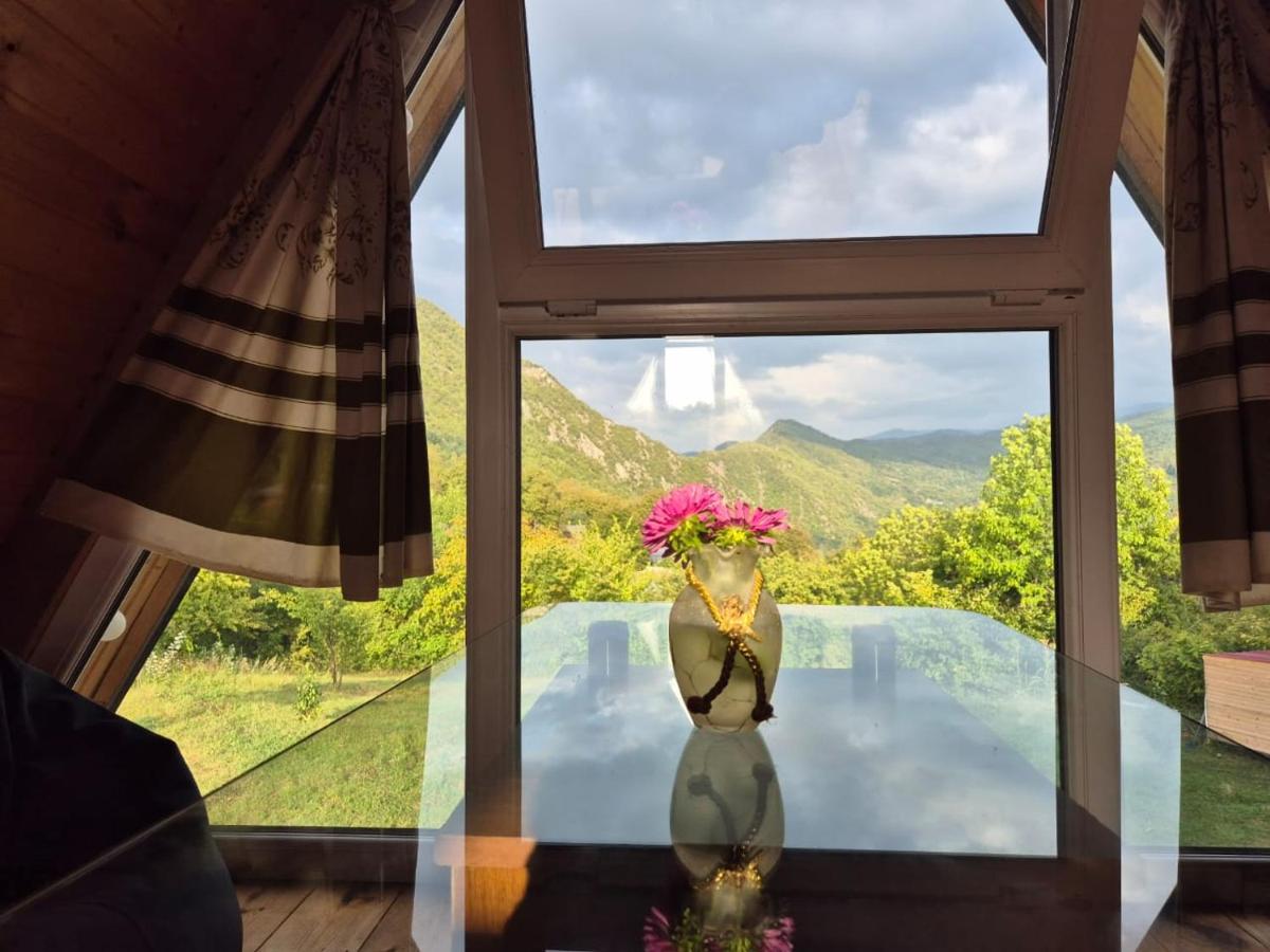 IO-TI Racha - B&B