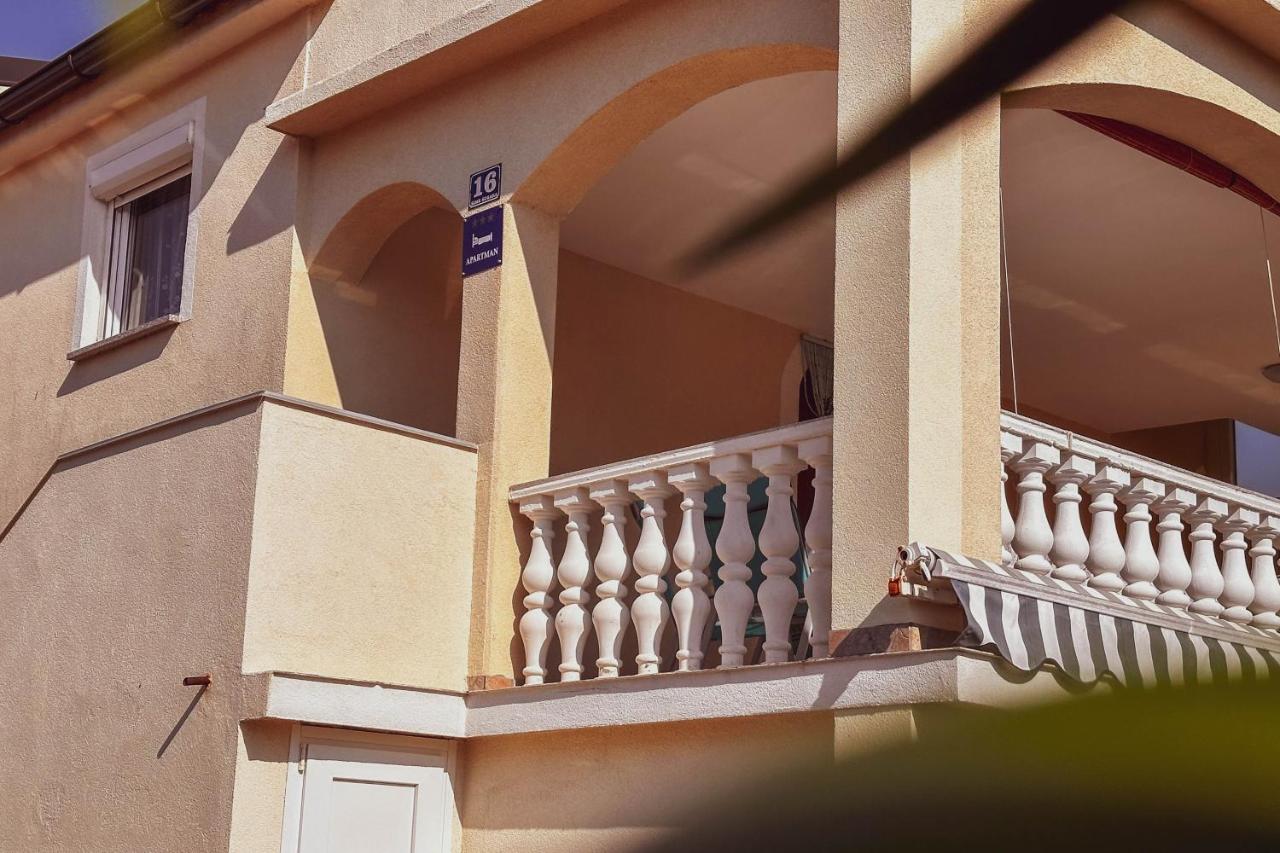 Apartmani Trupeljak - B&B