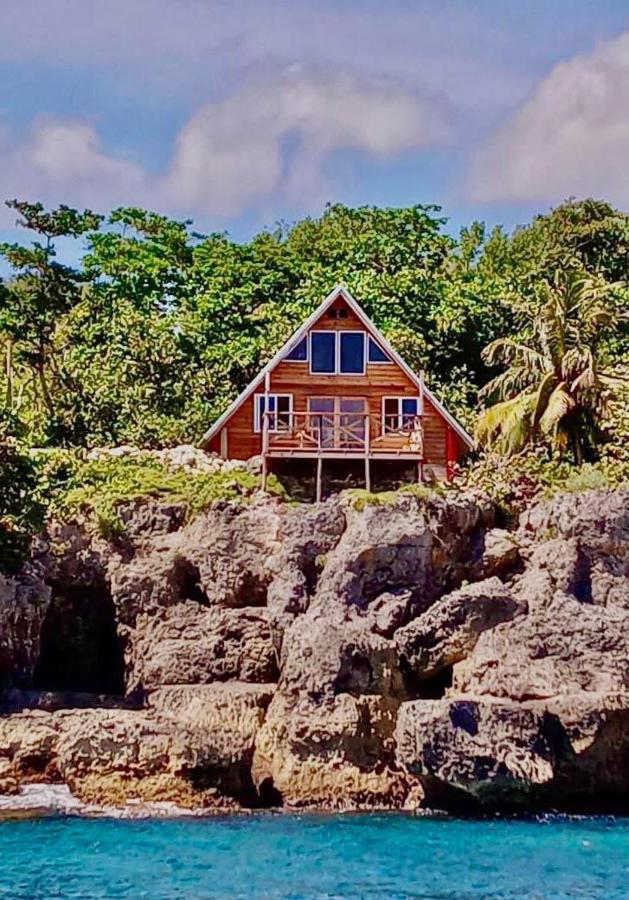 Real Jamaica - 5 Cabins right beside the sea - Chambres d’hôtes