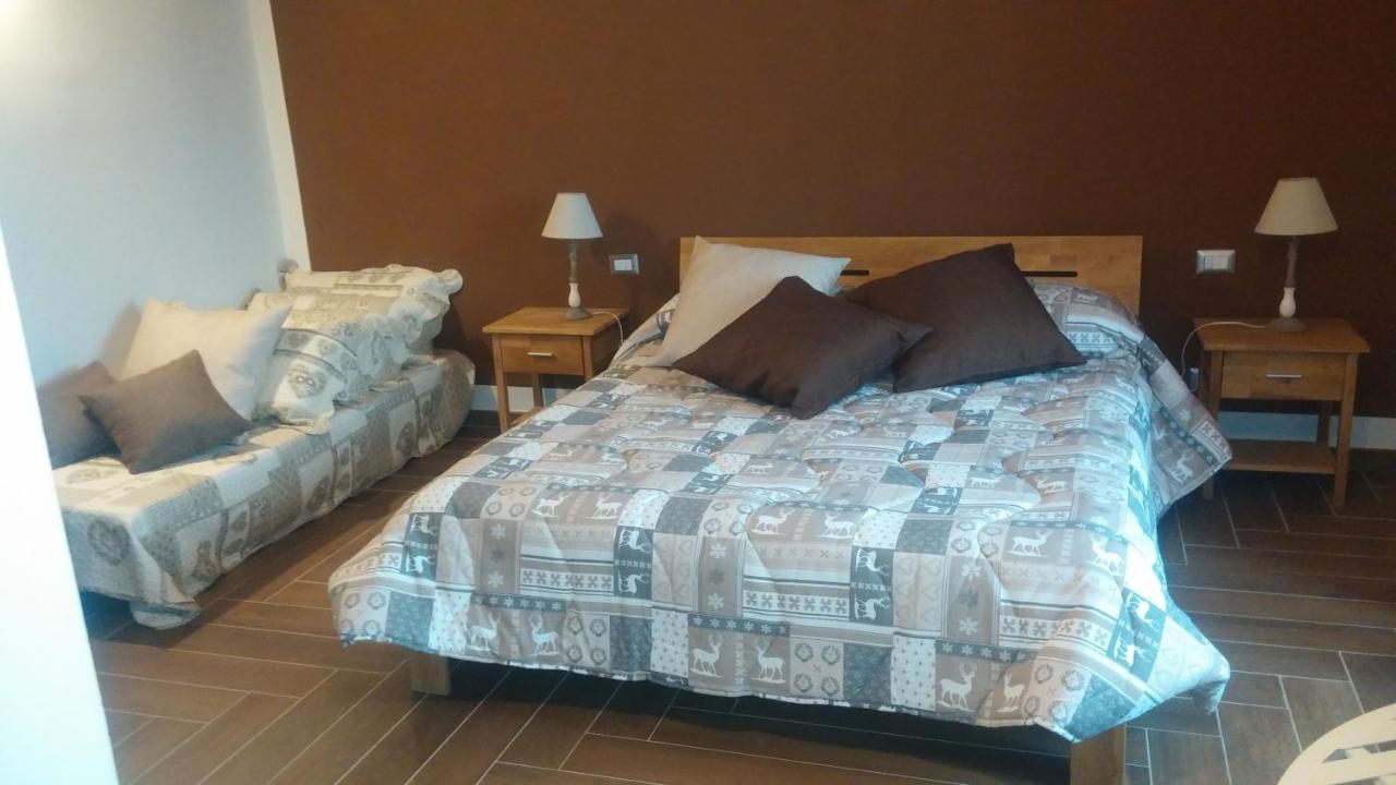 Doppelzimmer mit Balkon