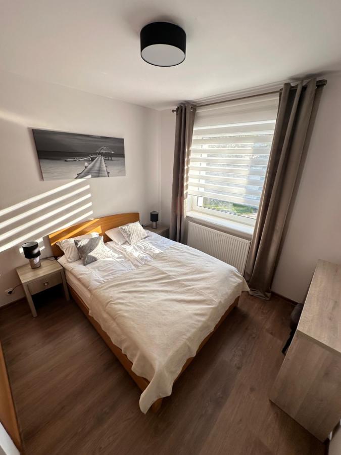 Deluxe Studio