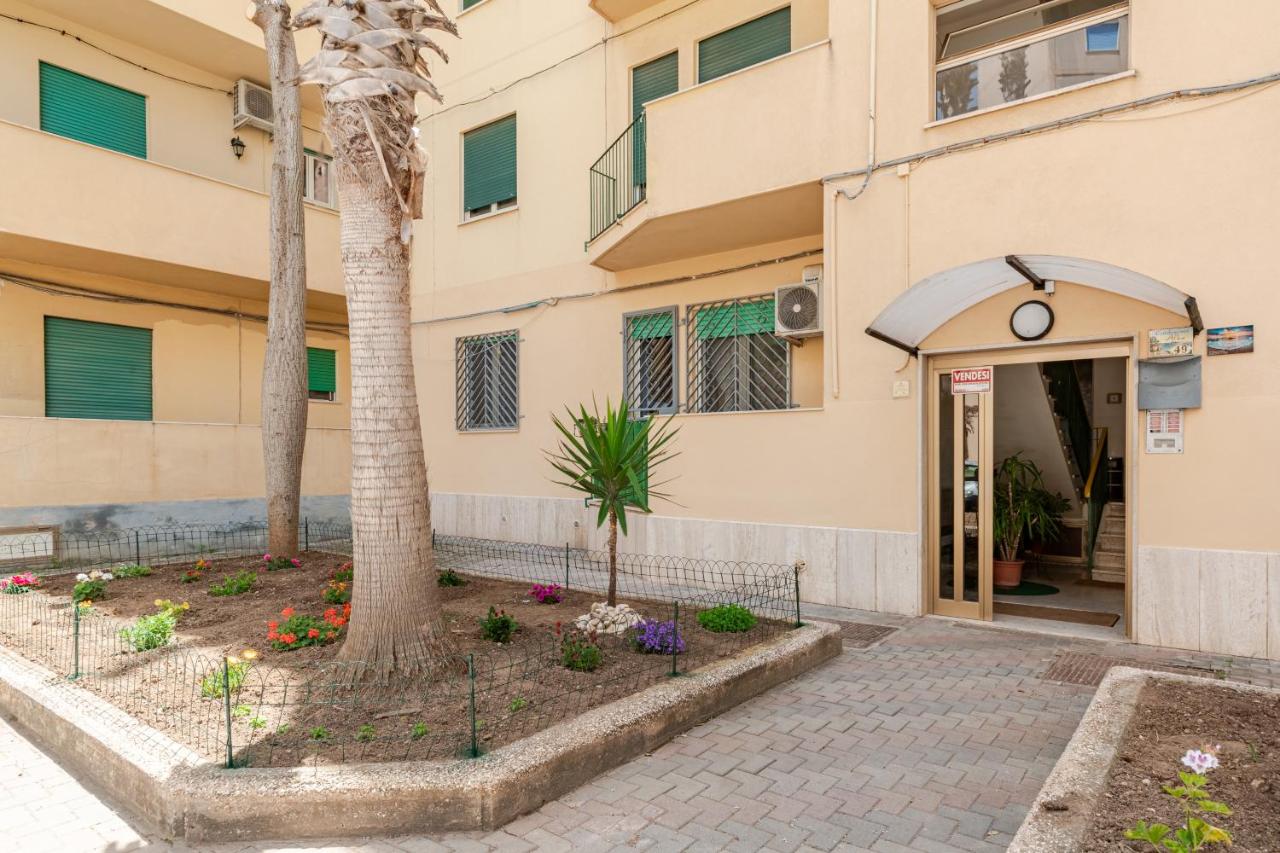 Alba sul mare-Appartamento a 270 M dal mare - B&B