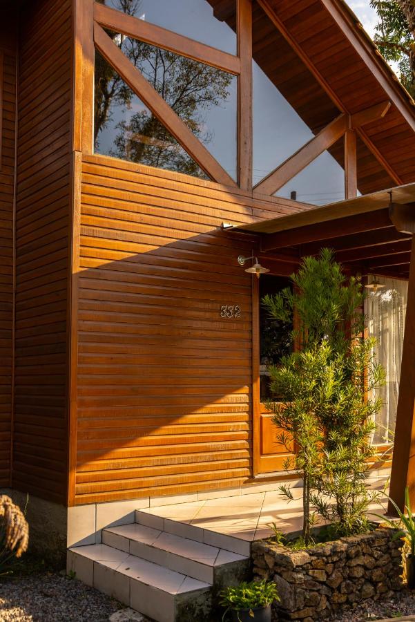 CHALÉ DOS ALPES VERDES - Ferienwohnung Canela