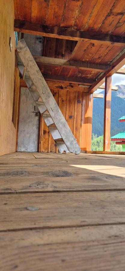 Blabla House Himachal - B&B