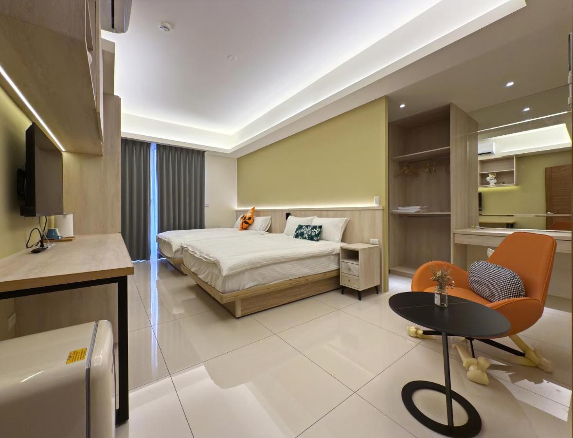 Quadruple Room with Private Bathroom