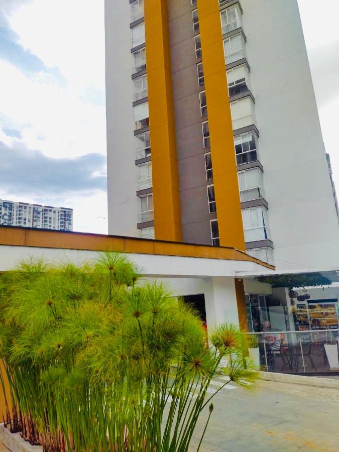 Apartamento, Baja Suiza, Ubicación central y tranquila - B&B Manizales
