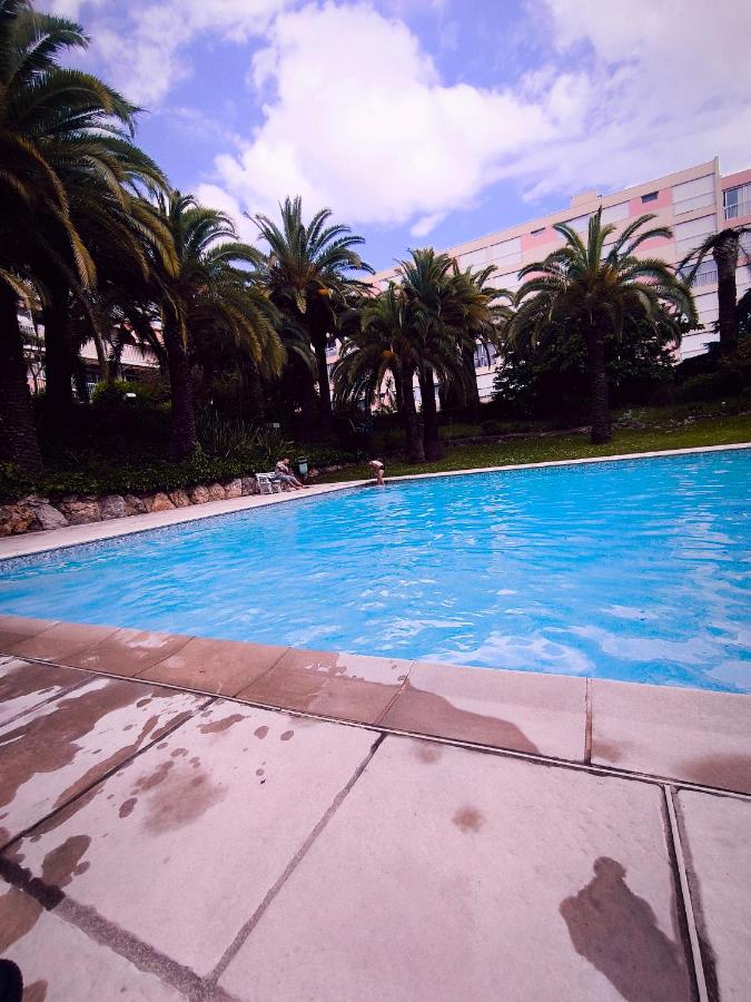Home2Sea - Piscine, Jardin, studio cabine, 1 canapé lit convertible 2 ADULTES, 1 lit superposé triple 3 ENFANTS ou ADOS - B&B