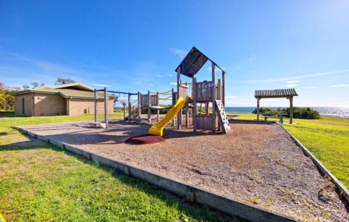 Aquawaters Beach House - 5 min walk to beach - B&B Safety Beach