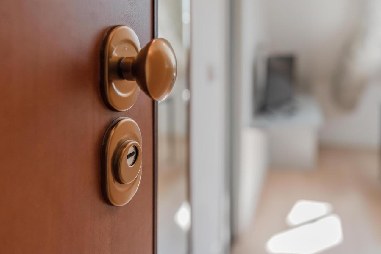 Suites Beethoven & Vivaldi by Toh Solution - Ferienwohnung Turin
