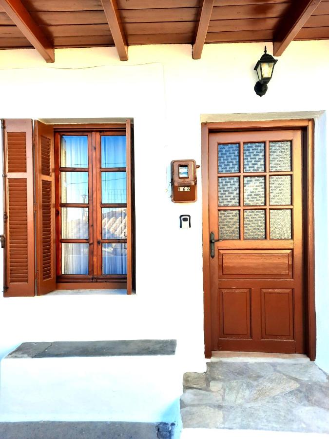 Adamantia's Home - B&B