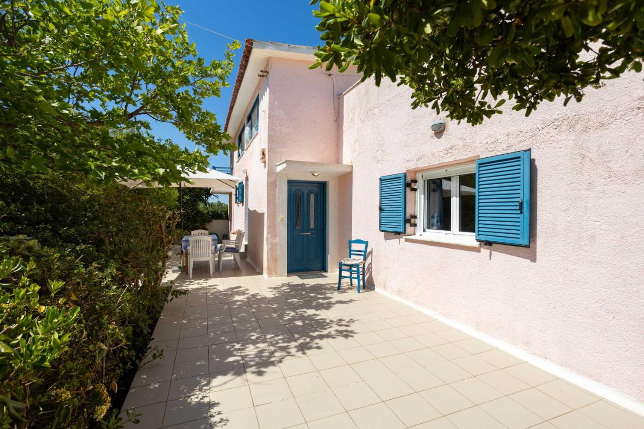 Agrilos Seafront Serenity - Waterfront Oasis - B&B Ágrilos