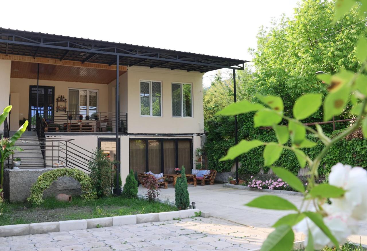 Tomas Guesthouse - B&B