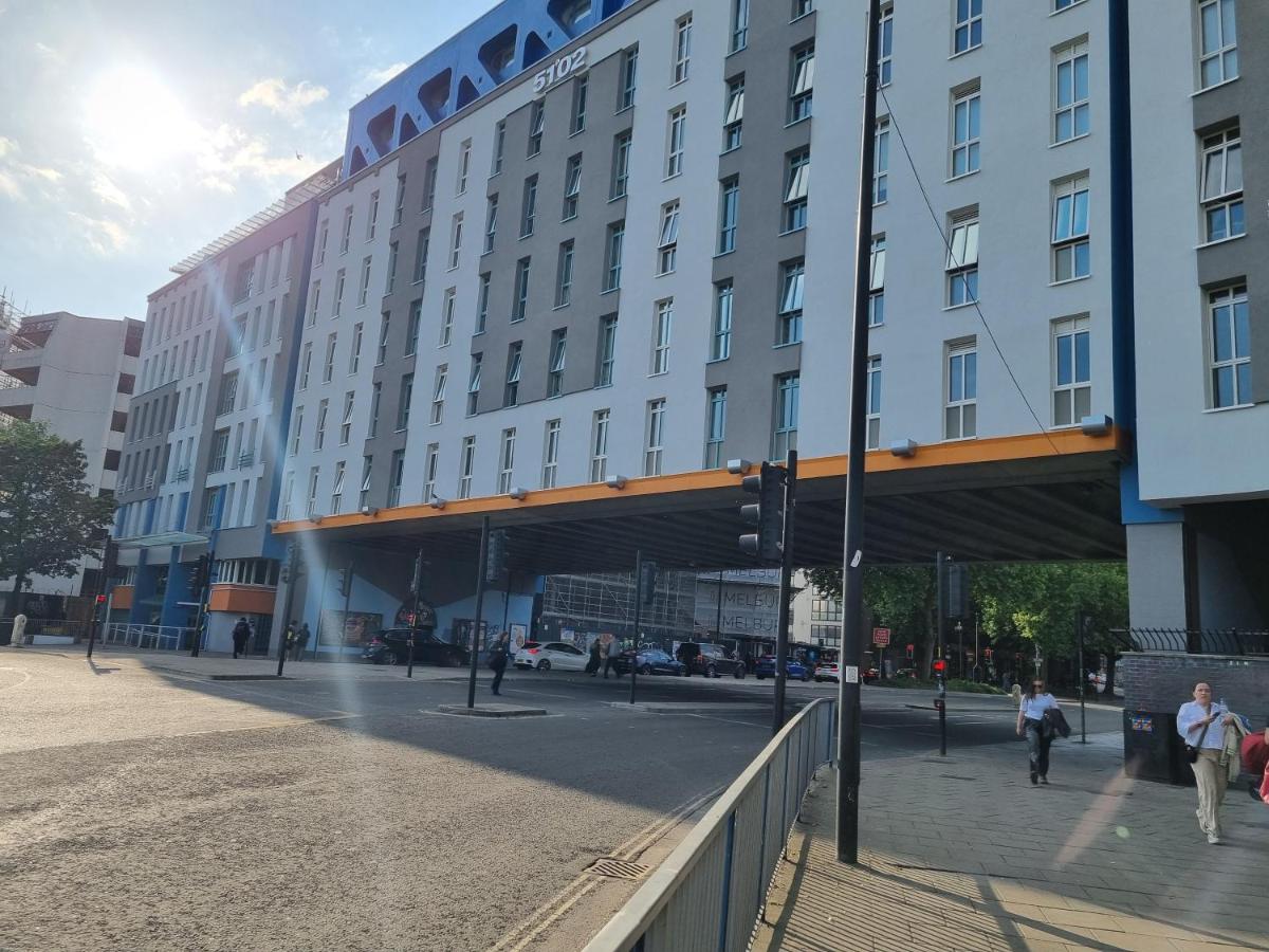 Large city centre 2 bedroom flat - Ferienwohnung Bristol
