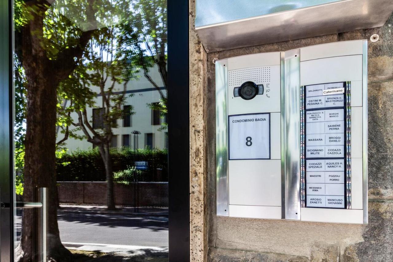 Como a 10 min - Private Parking - 2 Camere 2 Bagni - B&B