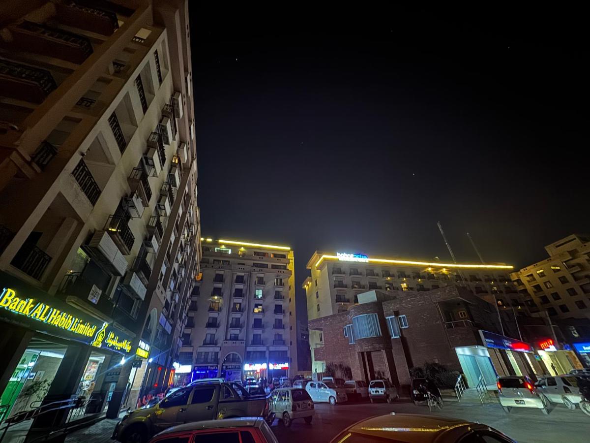Golden Sand Modern 1 BHK Luxury Apartment - B&B