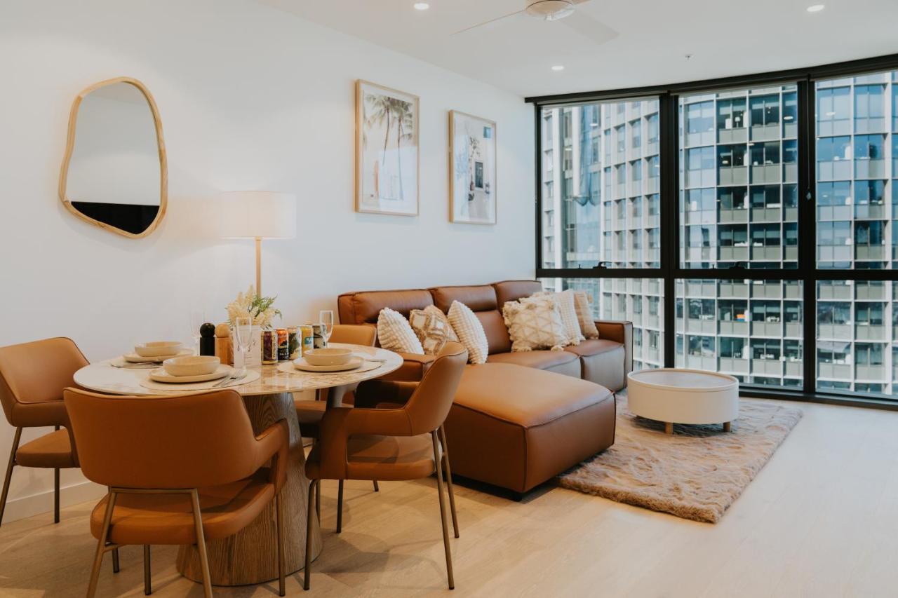 One-Bedroom Apartment with River View