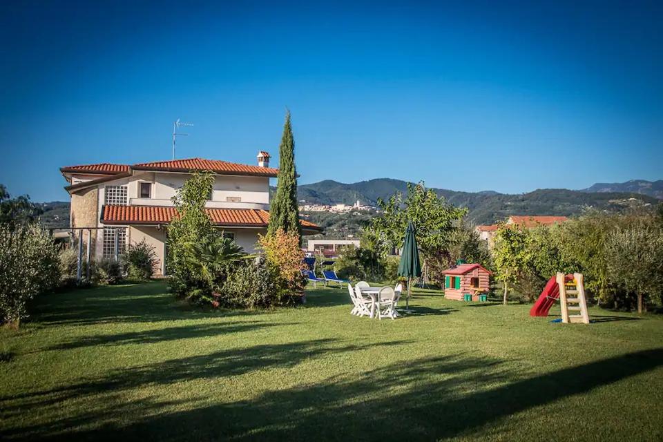 Villa Diana - Chambres d'hôtes Sarzana